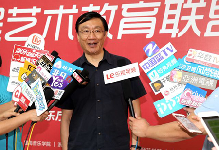 以科技之力，筑艺术传承之魂<br />：馗咝Ｔ冻桃帐踅逃似舳鞘皆猜淠